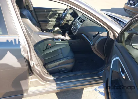 2017 Nissan Altima 2.5 Sl z USA, uszkodzony, nr VIN 1N4AL3AP9HC151234